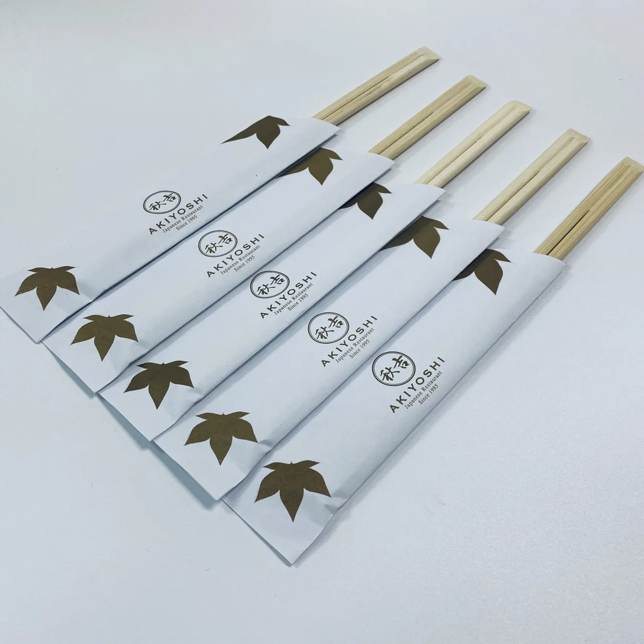 
TMI Standard Manufacturer Japan Bamboo Chopstick With Half Paper LOGO 2 Size ( 21 m/24 cm) / OEM Accept Good Quality 