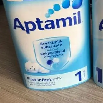 Aptamil детская формула молока/Aptamil proфутуристиa следующее молоко 2 4x800 г для продажи