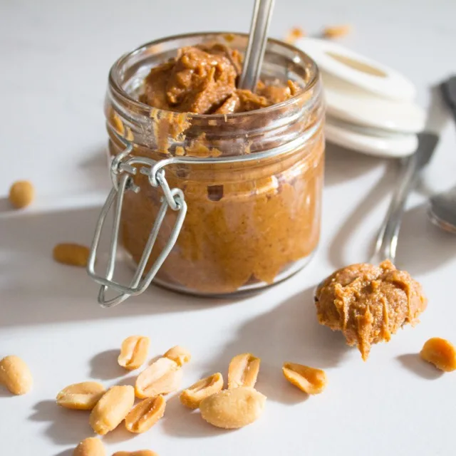 
Peanut Butter Organic Wholesale Butter Spread Savory Chocolate hazelnut spread 340g BRC Free Sample Smooth Peanut Butter 