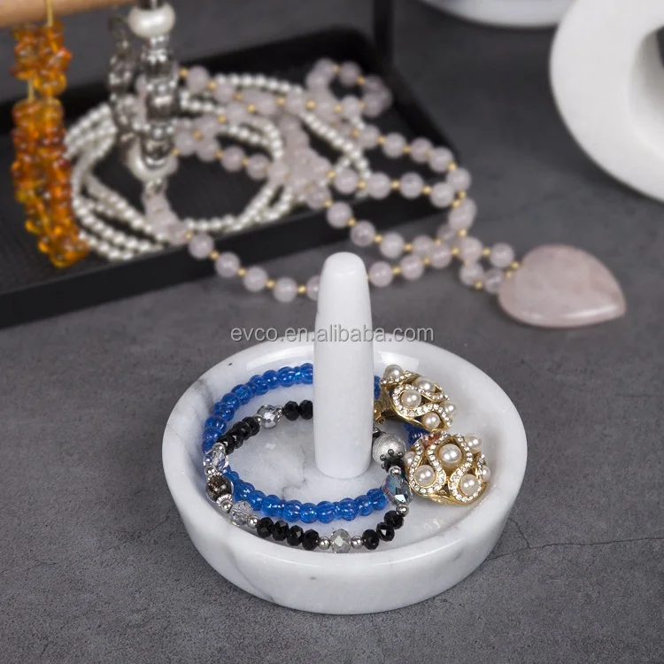  Поднос из натурального белого мрамора для демонстрации ювелирных изделий