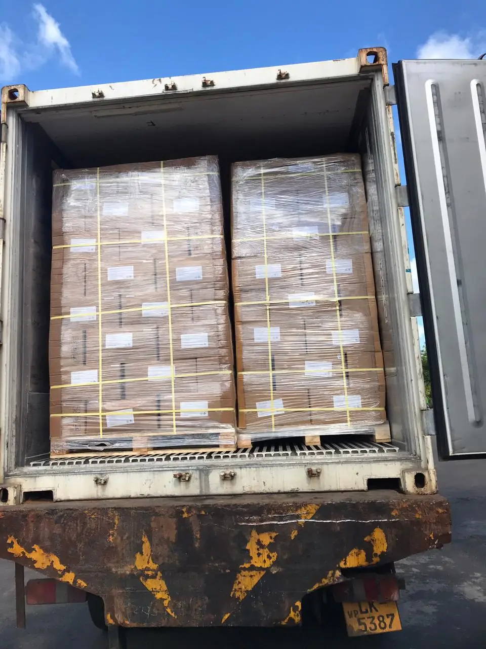 Coconut Milk & Cream in  Bulk Packaging BIB 20L, Drum 200L - Betrimex -  Whatsapp:+84 985 153 425