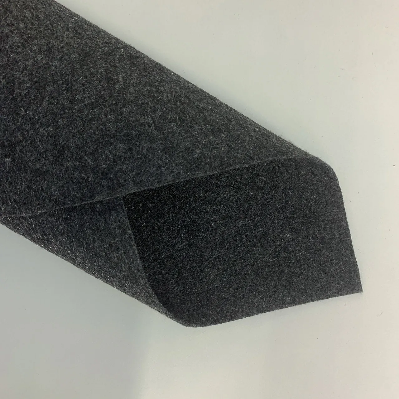 Hot sale colorful felt fabric supplier Needle punched polyester felt roll made in Vietnam high standard