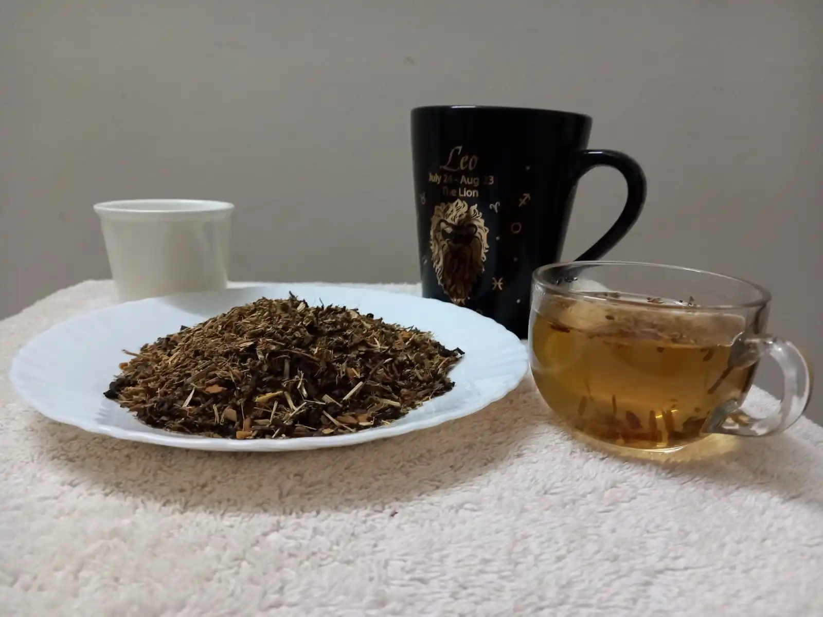 Worth Buying Best Sugar Tea for Men and Women Loose Leaf Bulk Packing in Pouches and Bottle Box