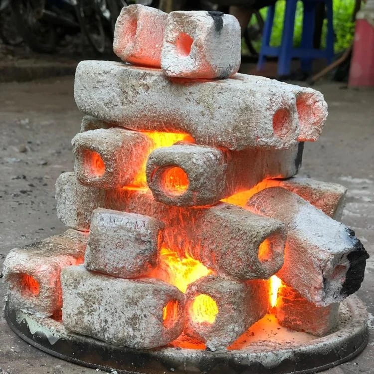 Long shape and low ash sawdust briquette charcoal from Viet Nam