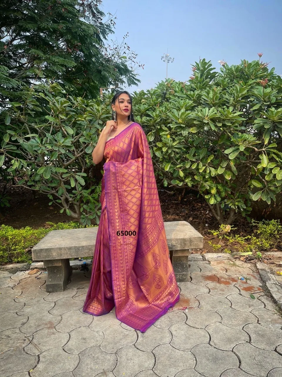 Banarasi silk jacquard saree with blouse women wear ladies party festival soft cotton silk sarees buy wholesale low price 2023