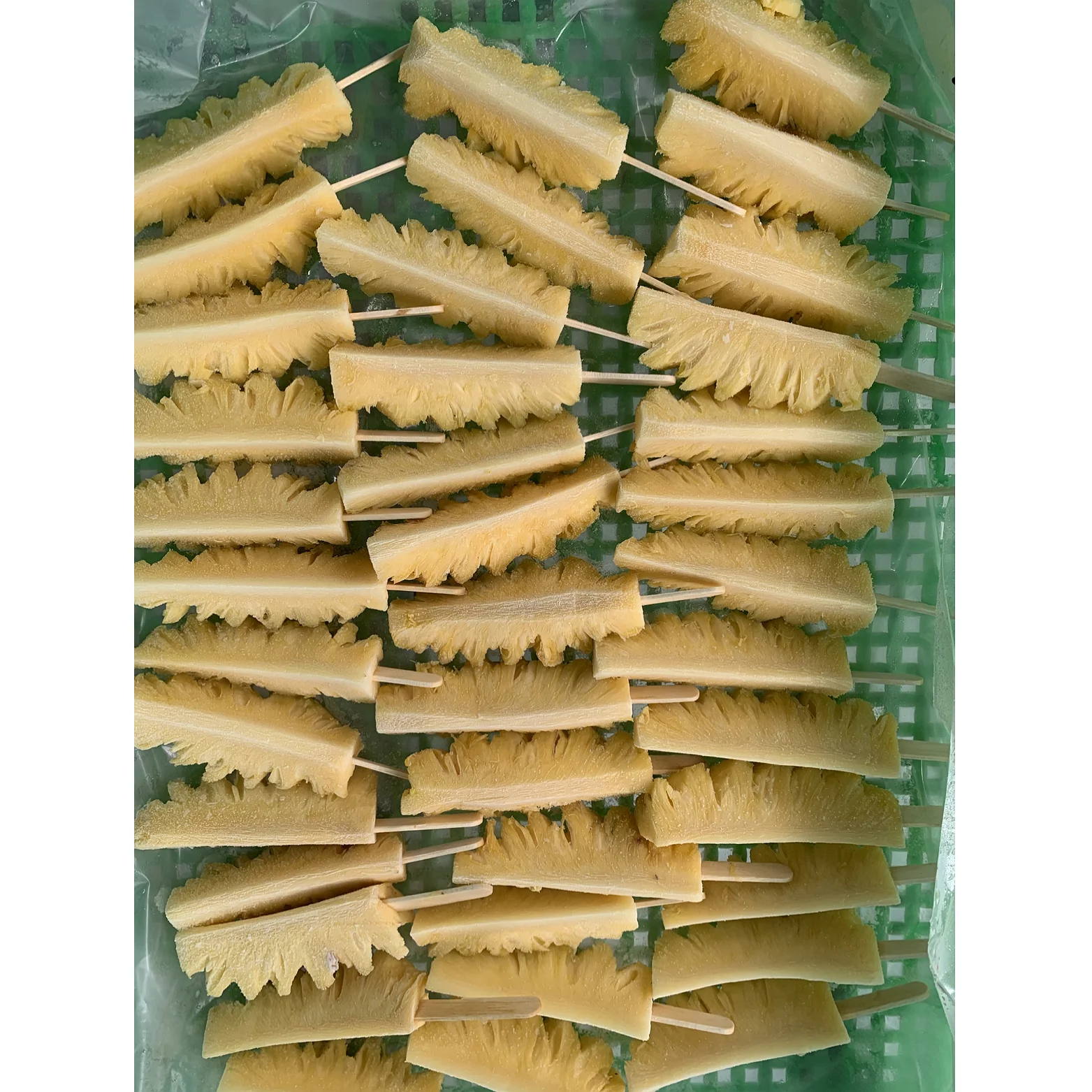 IQF Frozen Pineapple High Quality from Vietnam (Whatsapp: +84906880004 (Mr.Dat)