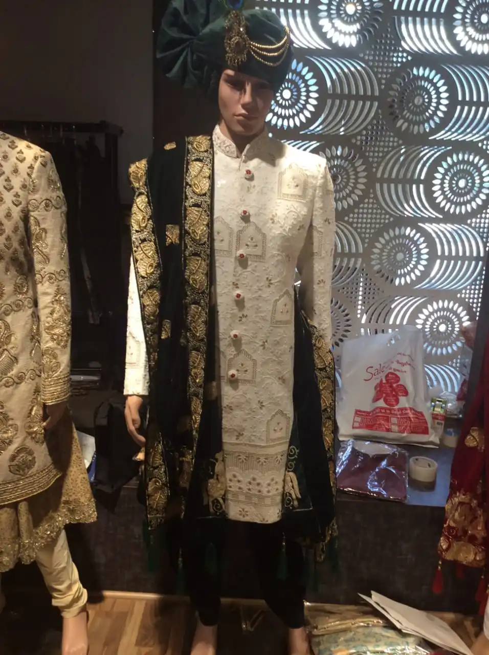 Stunning Beautiful Sherwani Dress for INDIAN & PAKISTANI MEN Party & WEDDING Dress