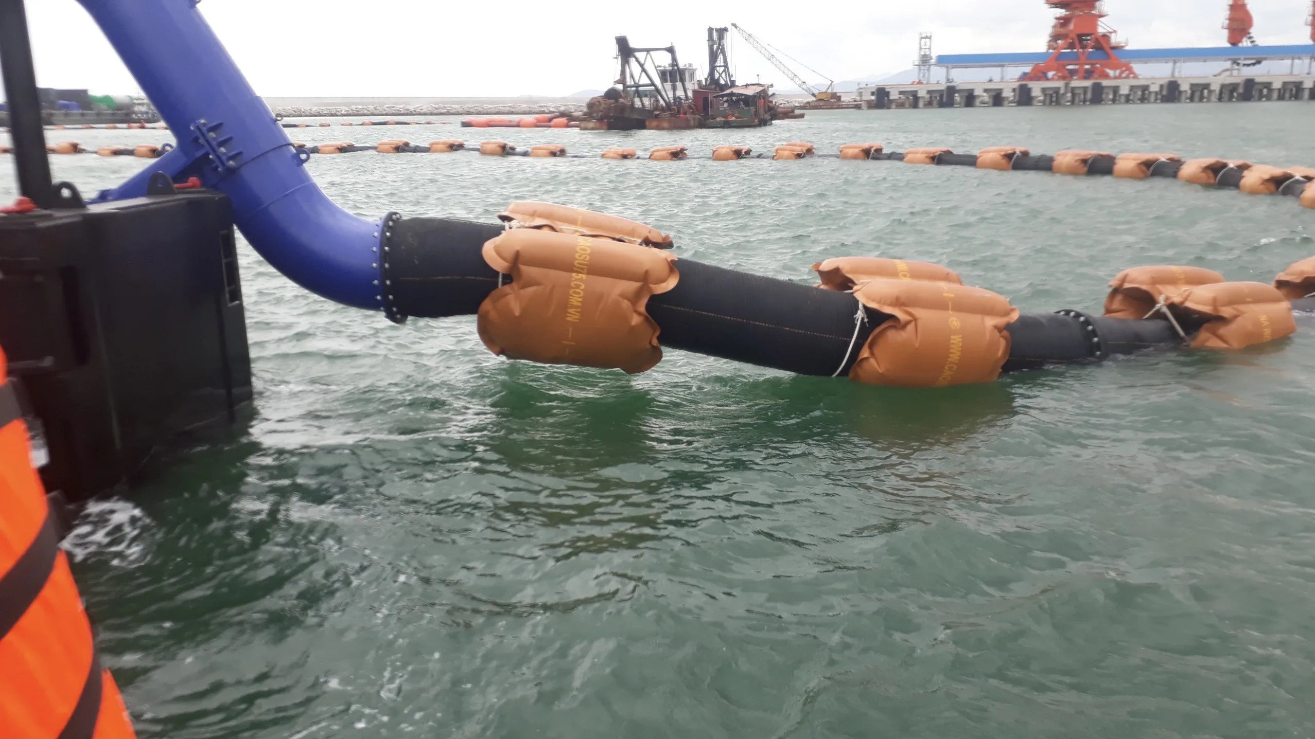 Резиновый шланг для морского дноуглубления высокая устойчивость к истиранию