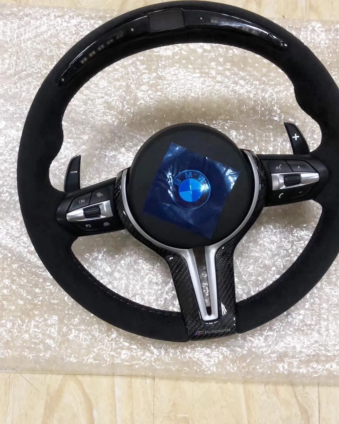 Рулевое колесо M для BMW F01 F02 F06 F07 F10 F11 F12 F13 F14 F15 F16 F22 F30 F31 F32 F33 F34 F80 F82 F83 F85 F86 F87 X3 X4 X5 X6