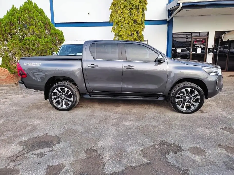 2017 2018 2019 2020 2021 подержанные автомобили Hilux дизельный пикап 4x4 в подержанных автомобилях
