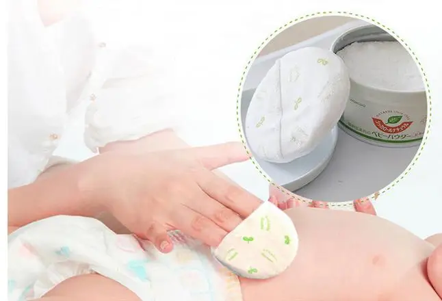 
Wakodo Siccarol Organic Baby Body Care Talcum Powder For After Taking Bath 