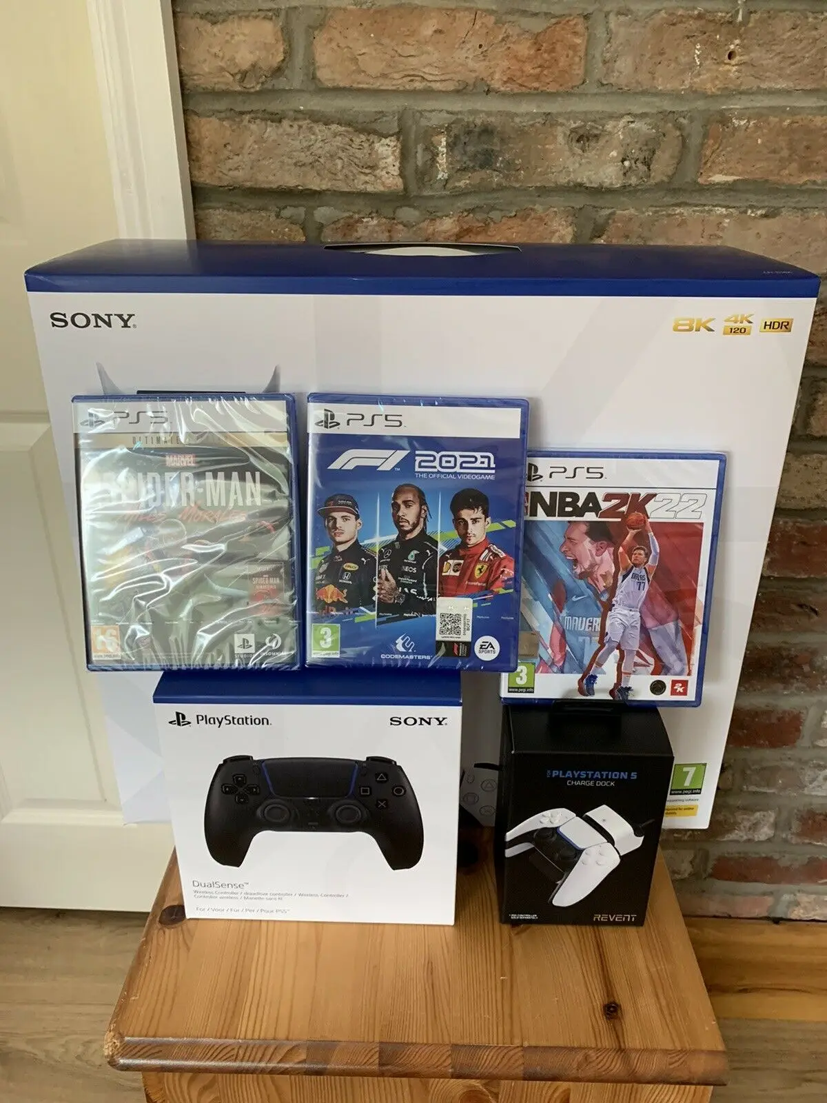 Best Discount For New Sony PlayStation 5 Digital Edition PS5 Console Disk Version Standard Blu Ray with 5 Free Games and 2 Cont