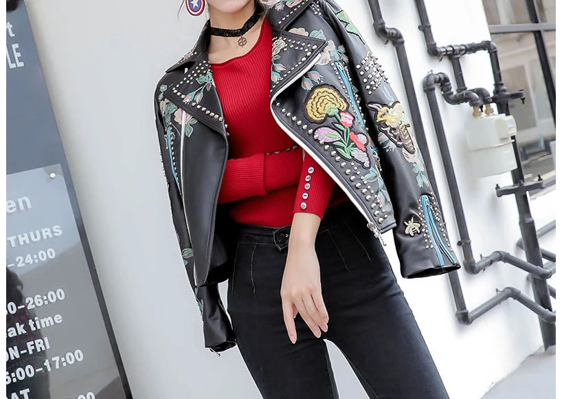 Новинка женская кожаная куртка с шипами черные куртки в стиле рок Байкерская голливудском