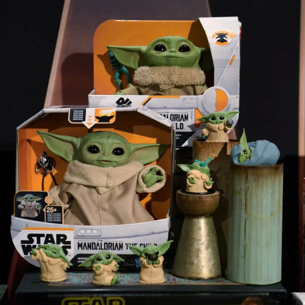 
The Mandalorian The Child Baby Yoda Plush Animatronic Figure Hasbro 