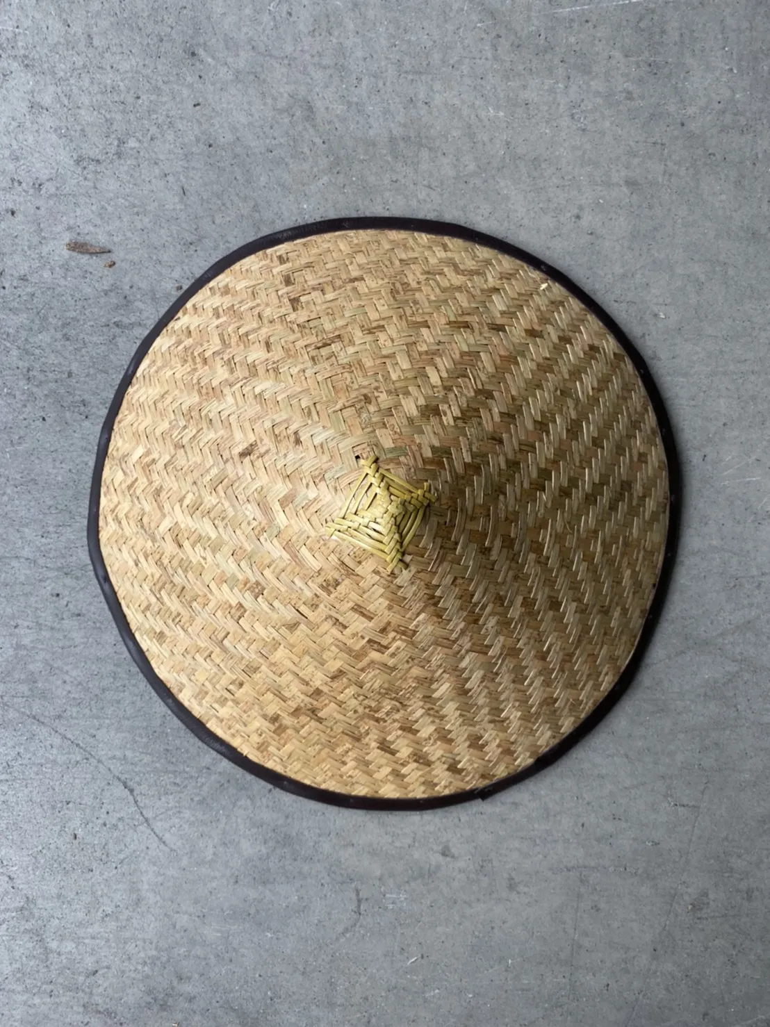 Cheap Price Eco Friendly Biodegradable  Unique Handicraft Making Vietnamese  Bamboo Hat 2021