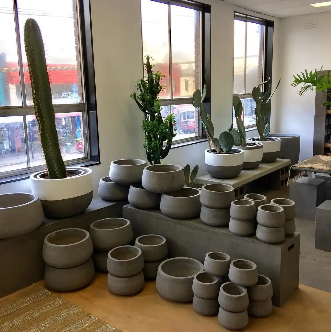 Planter pot Garden Supplies High Quality Top New Intems direct factory clay color finishing wholesale garden concrete