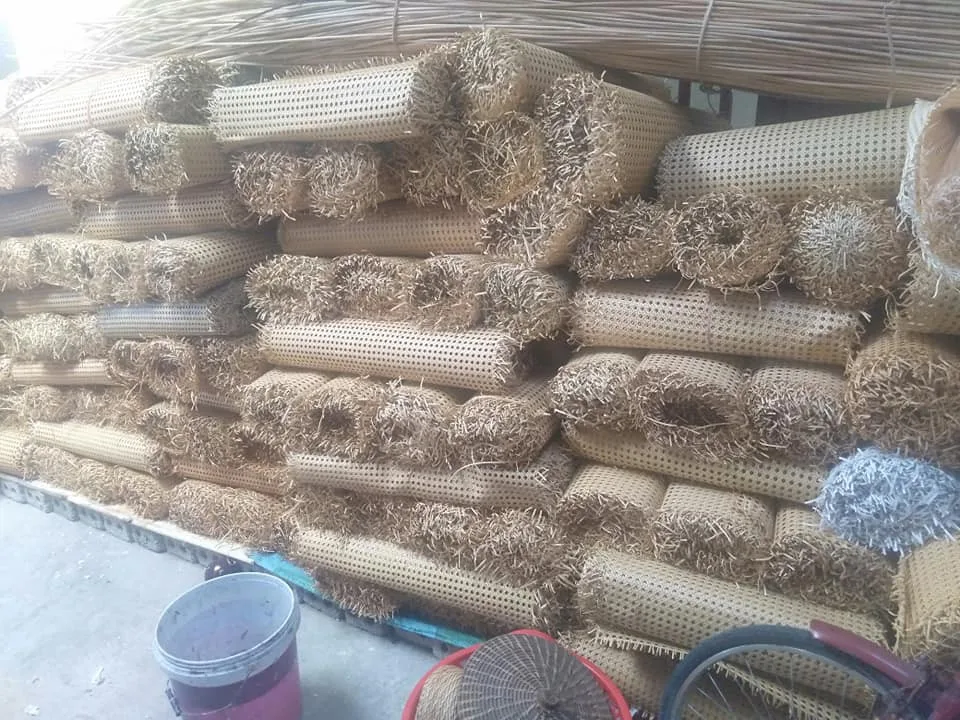 Reasonable Price Rattan Cane Webbing Roll For Handicrafts /Weave Ratan Roll for Making outdoor Products/ Natural Rattan Sheet