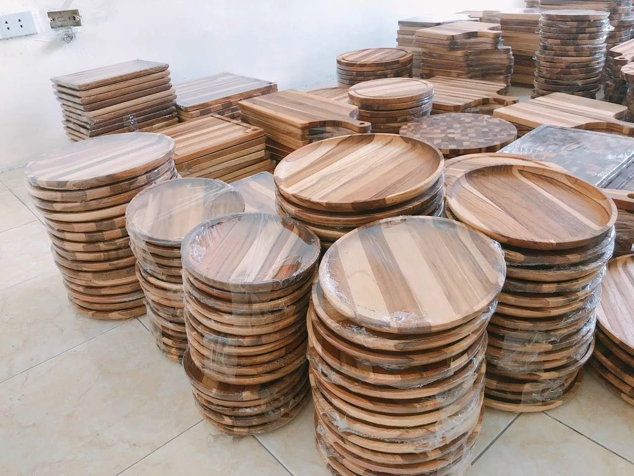 Charger Plates Wholesale Rose Gold China Black Silver Red White Party Handmade Wedding Technology Glass Packing Packaging Color