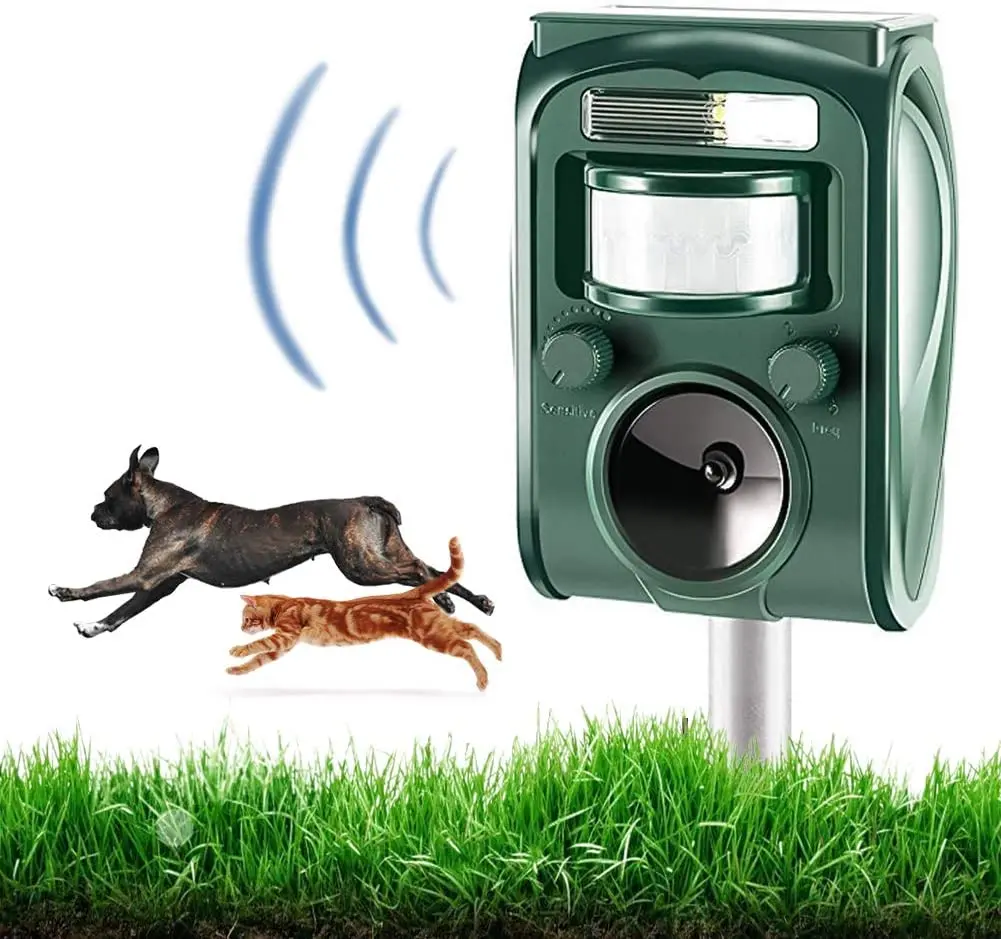 Solar Ultrasonic Bird Repeller Animal Rodent Pigeon Skunk Monkey Sparrow Marten Chaser Motion Activated Flashing LED Light