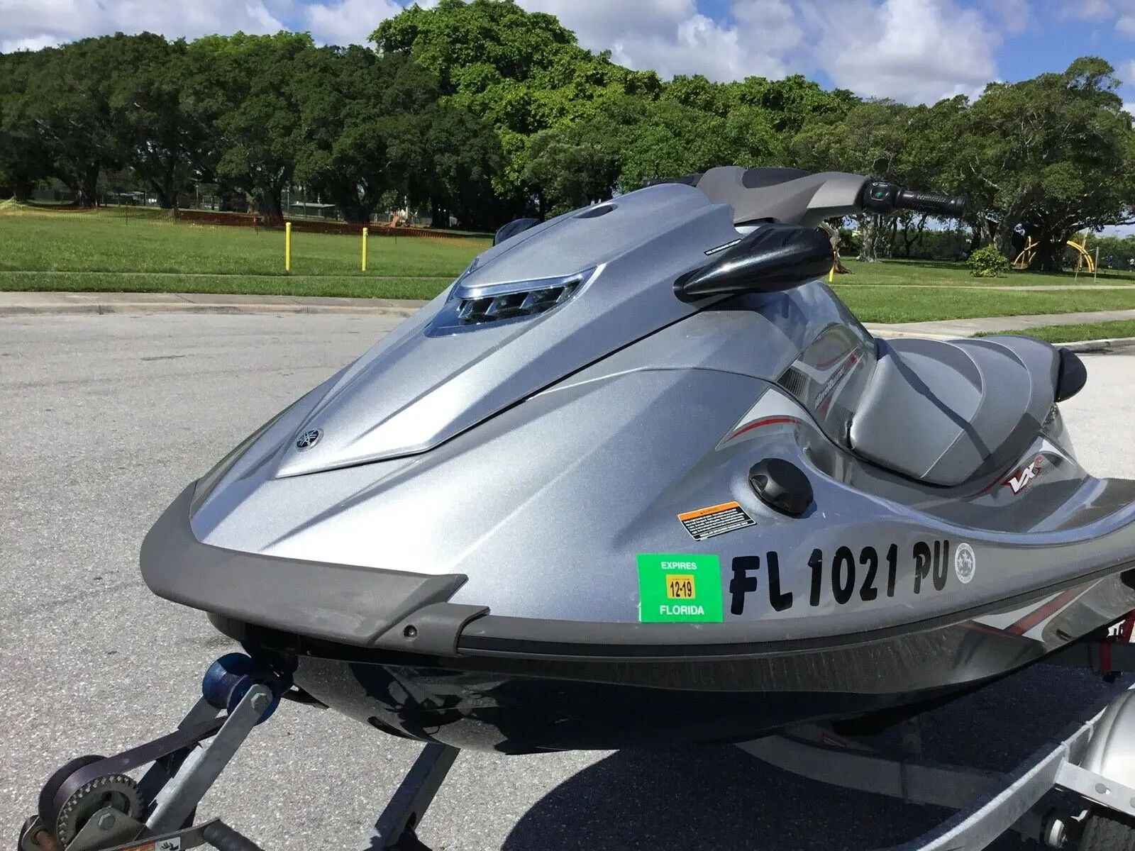 
Fast Shipping Yama ha 3 person jet ski Flying Boat 
