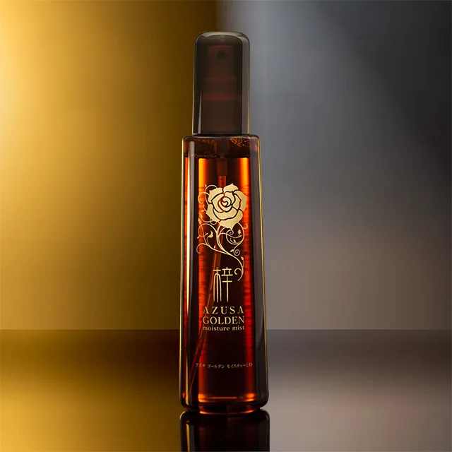 Luxurious beauty mist containing gold, silver, platinum nano colloid and pearl extract shines skin white.