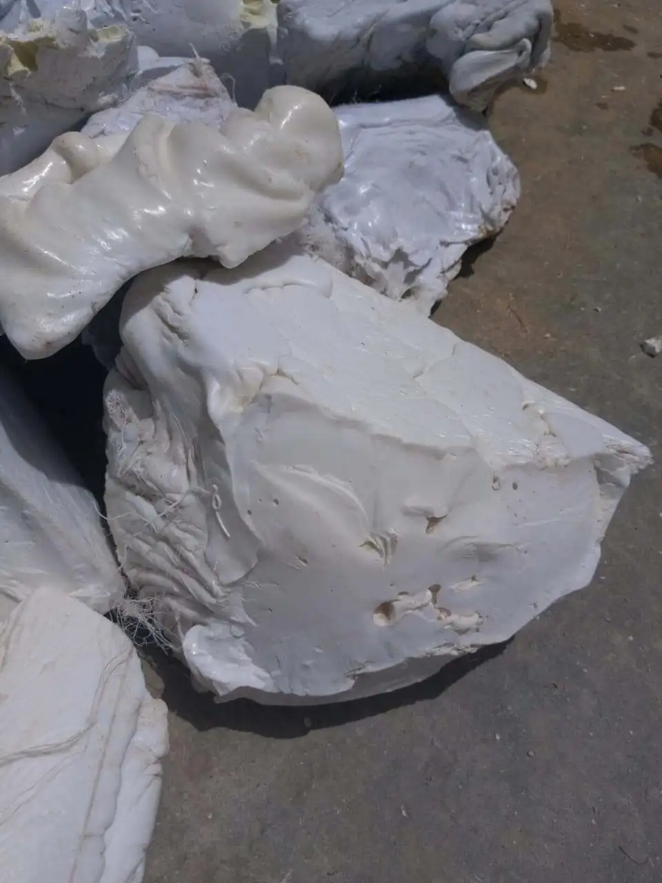 Wholesale Supplier Best Quality PET Lumps For Sale In Cheap Price