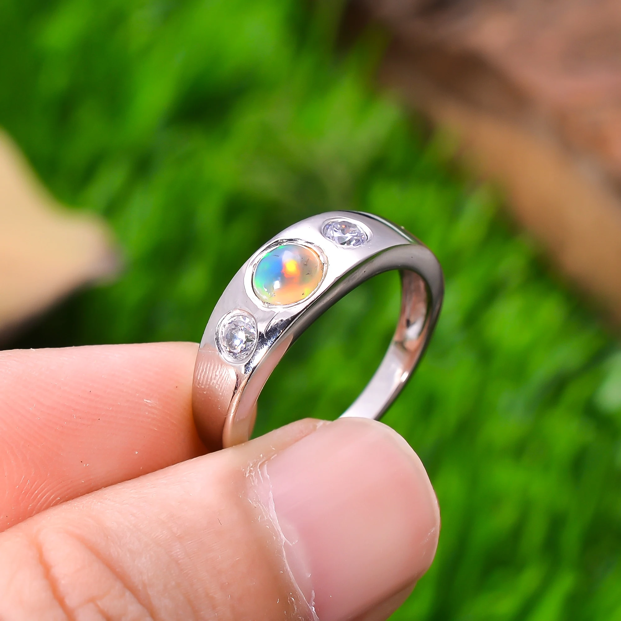 92.5 Sterling Silver 2.8 Gram Ring,Natural Ethiopian Opal And Zircon Gemstone Latest Simple Design Top Quality