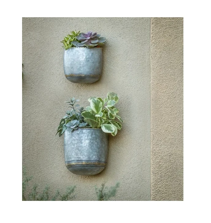 Good Fashion Indoor Outdoor Balcony Wall Fence Plant Stand Metal Hanging Pot Plant Stand Flower Pot From India