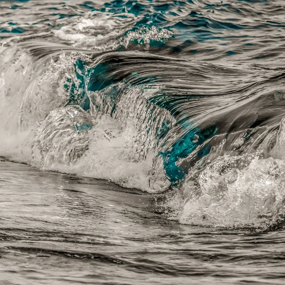 
Migiri is an ideal whitening gel containing world-famous Japanese glycerin./BtoB for buyers only 