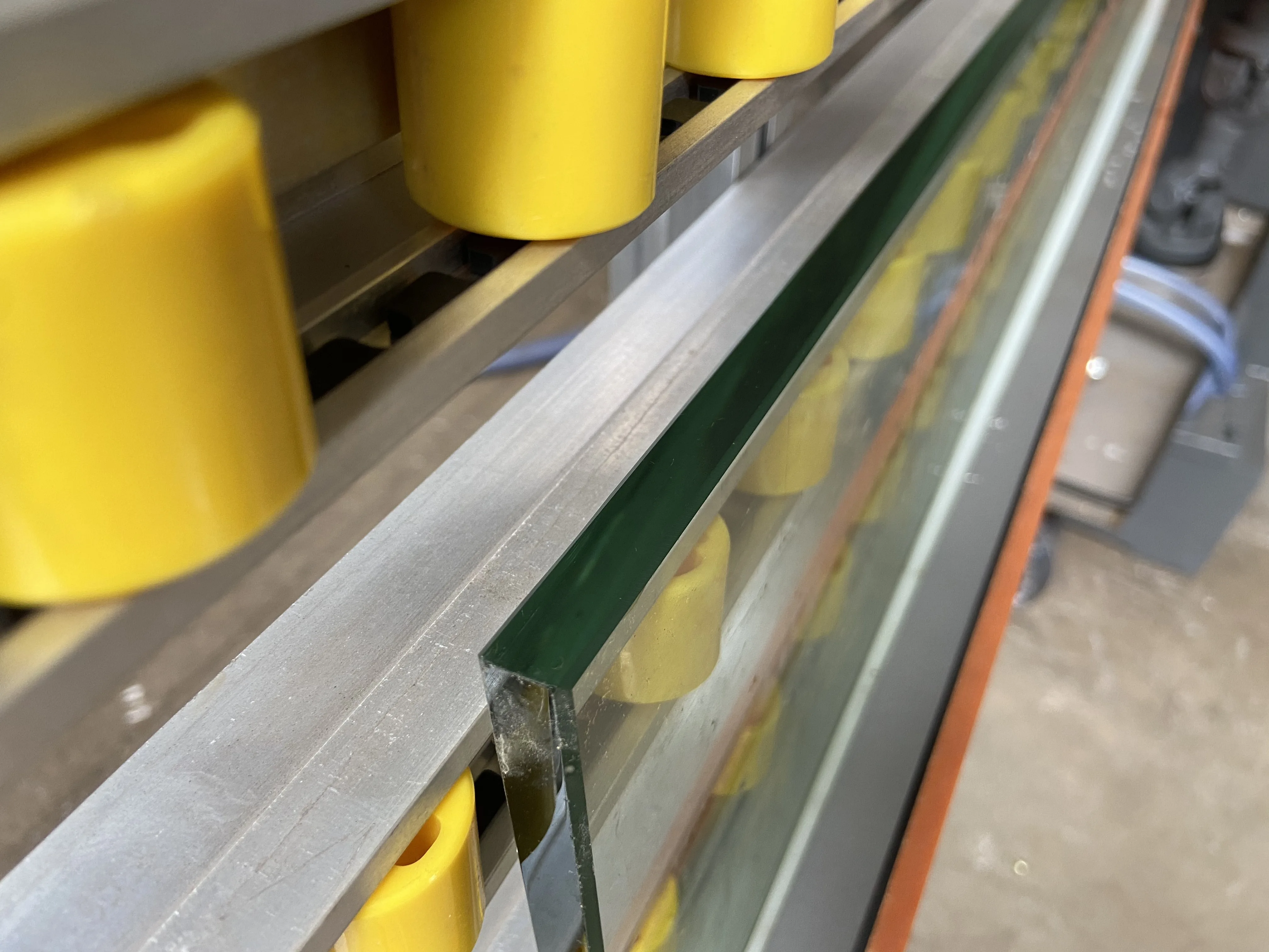 10 motors 45 degree plc control glass angle changing edging machine