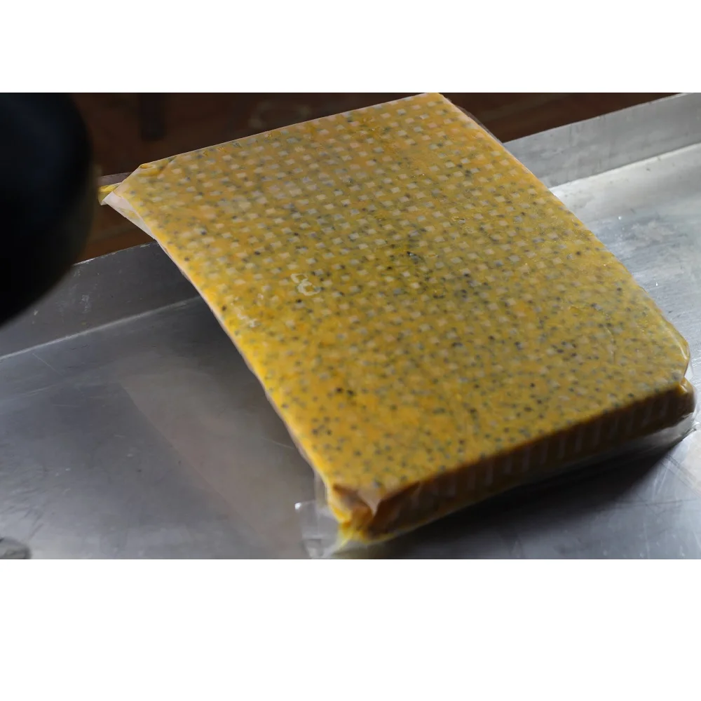 High Quality Frozen Fruit Whole Shape Sweet Taste Natural Color 12 Months Shelf Life IQF Passion Fruit Pulp From Vietnam