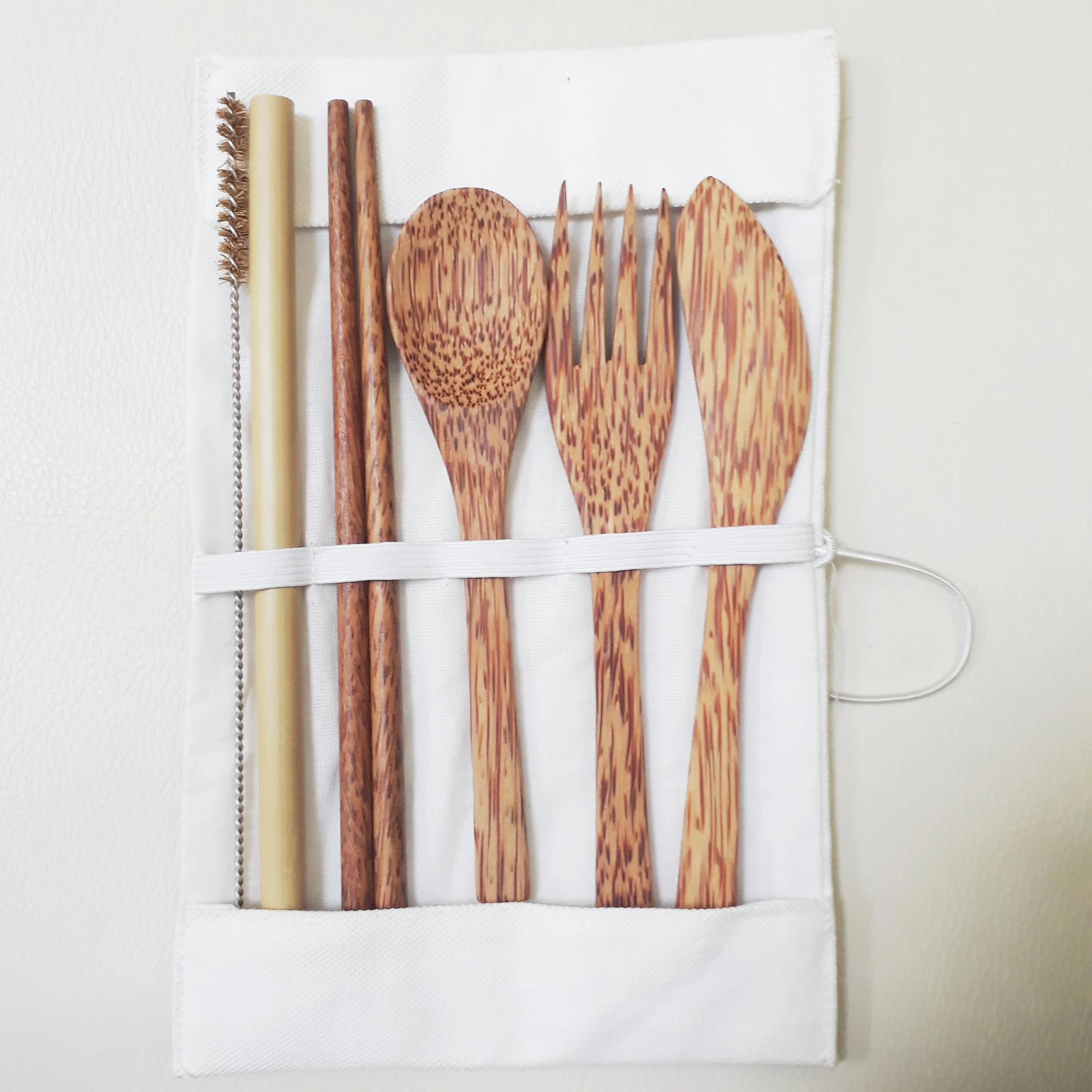 Eco Products Amazon hot seller Wood spoon fork cutlery with pouch Cutlery Sets Coconut Wooden  Lunch Utensils Coconut Bowl and Spoon Set