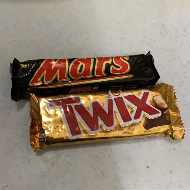  Батончик шоколада Bounty Twix