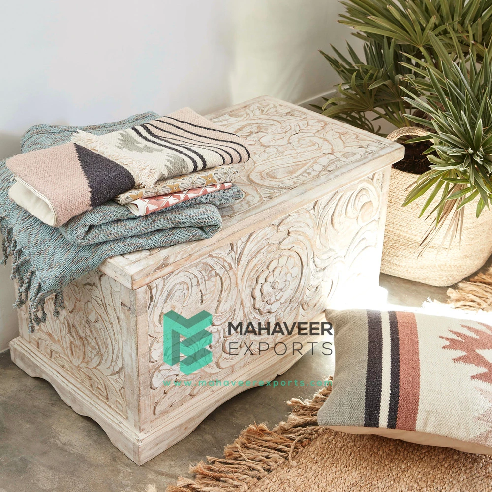 Modern Distressed Wooden Elegant Fine Quality Indian Style Industrial Hand Carved Storage Box Trunk Box Chest