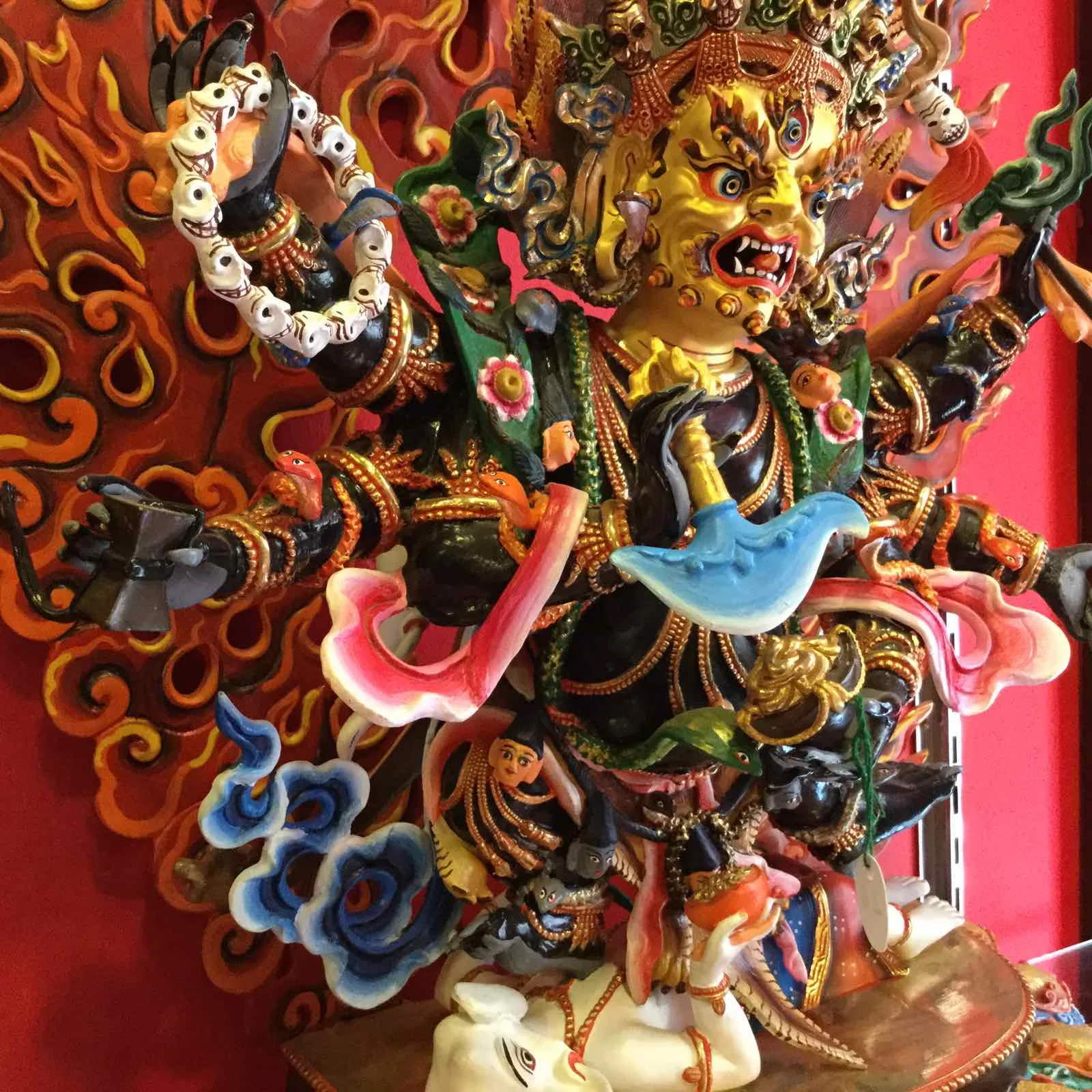 Черный Mahakal статуя