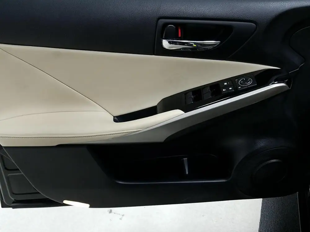 
Japan New Arrive Used 2015 Lexus IS 250 4X2 Ready to Ship 