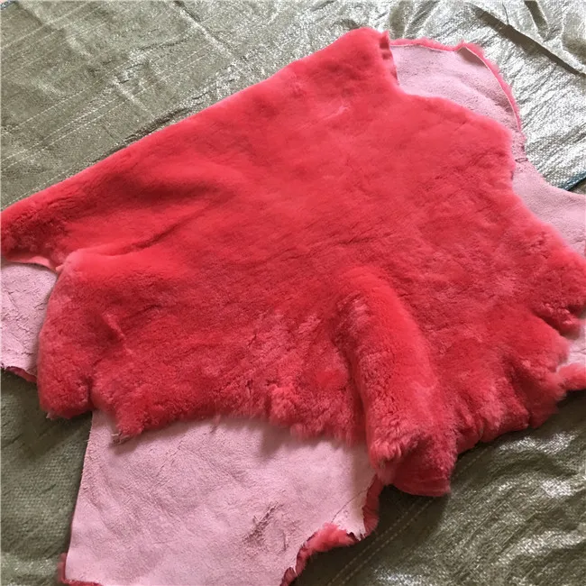 Оптовая продажа ковриков из овчины