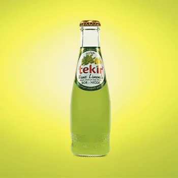 Lemon Flavored Sparkling Mineral Water
