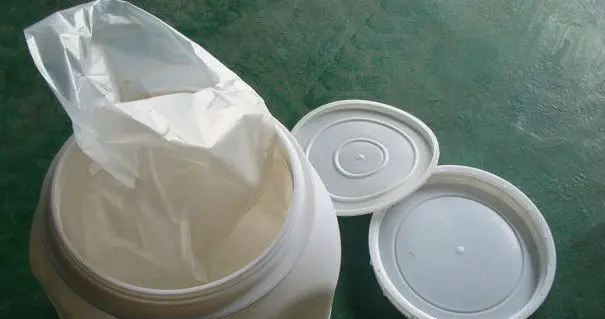 ENOCHLOR 70% Calcium Hypochlorite Swimming Pool Chlorine Powder Chlorate Food Grade Industrial Grade Agriculture Grade