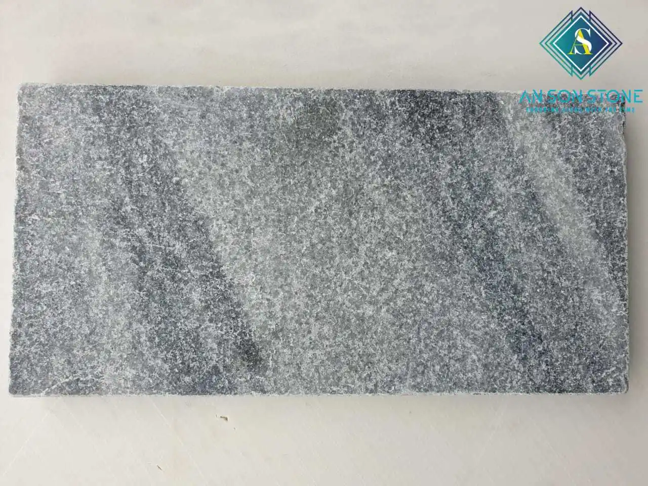 tumbled stone 15.jpg