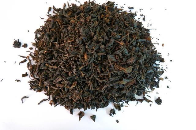 Черный чай для Пузырькового чая цена FOB во Вьетнаме хорошо здоровья и лучший выбор вьетнамских чайных культур в 2021 году