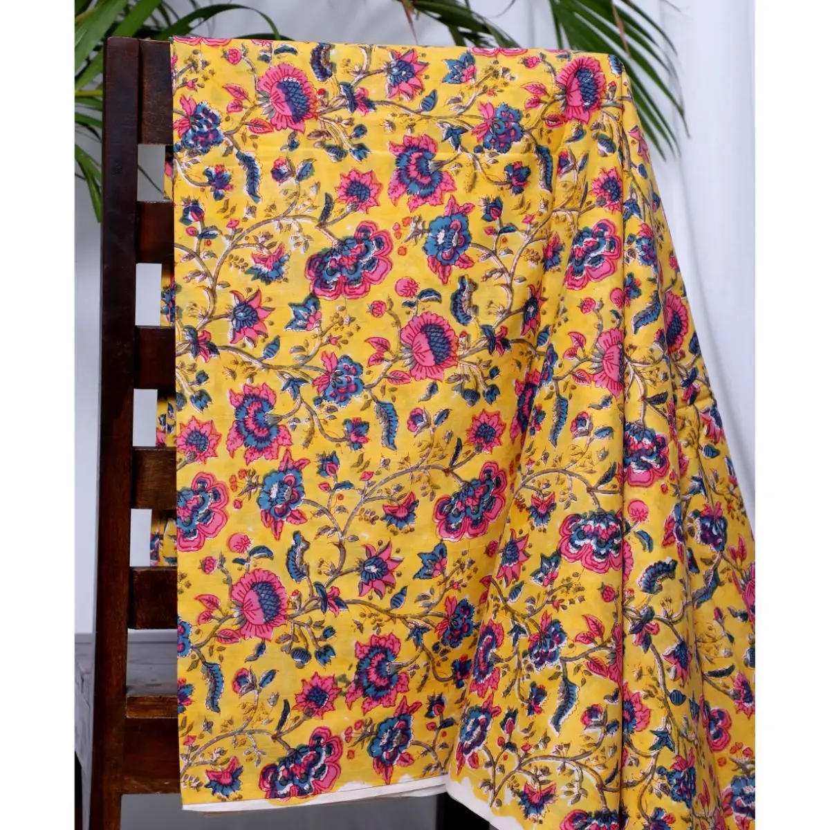 Beautiful Indian hand block print running 100% cotton fabric Indian art cotton fabric for slow fashion