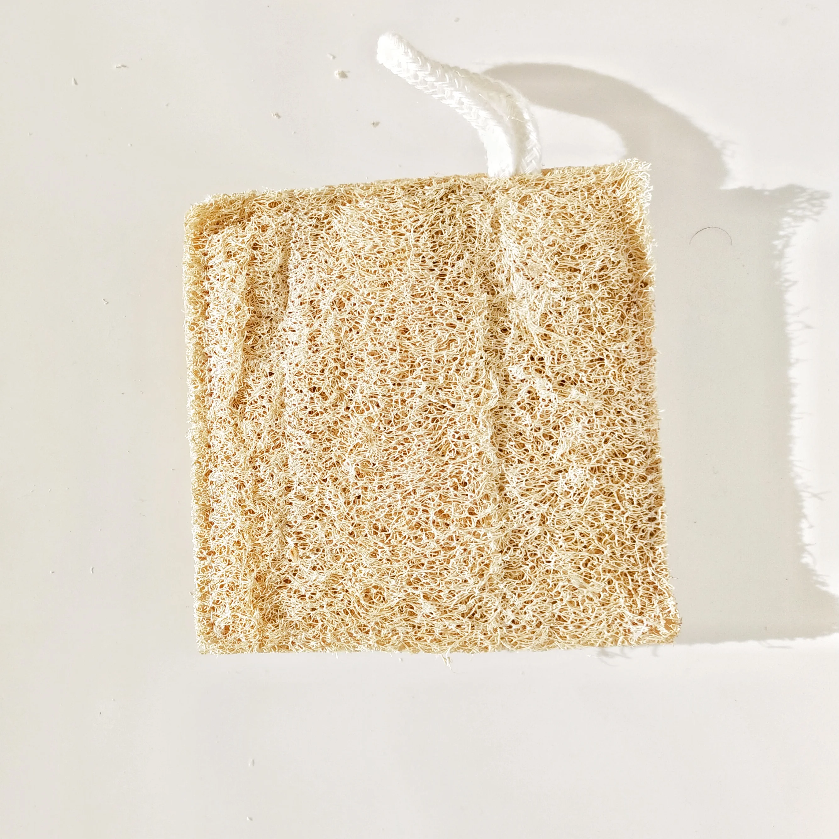 Natural color bath sponge luffa shower sponge skin friendly nourishing  OEM packing