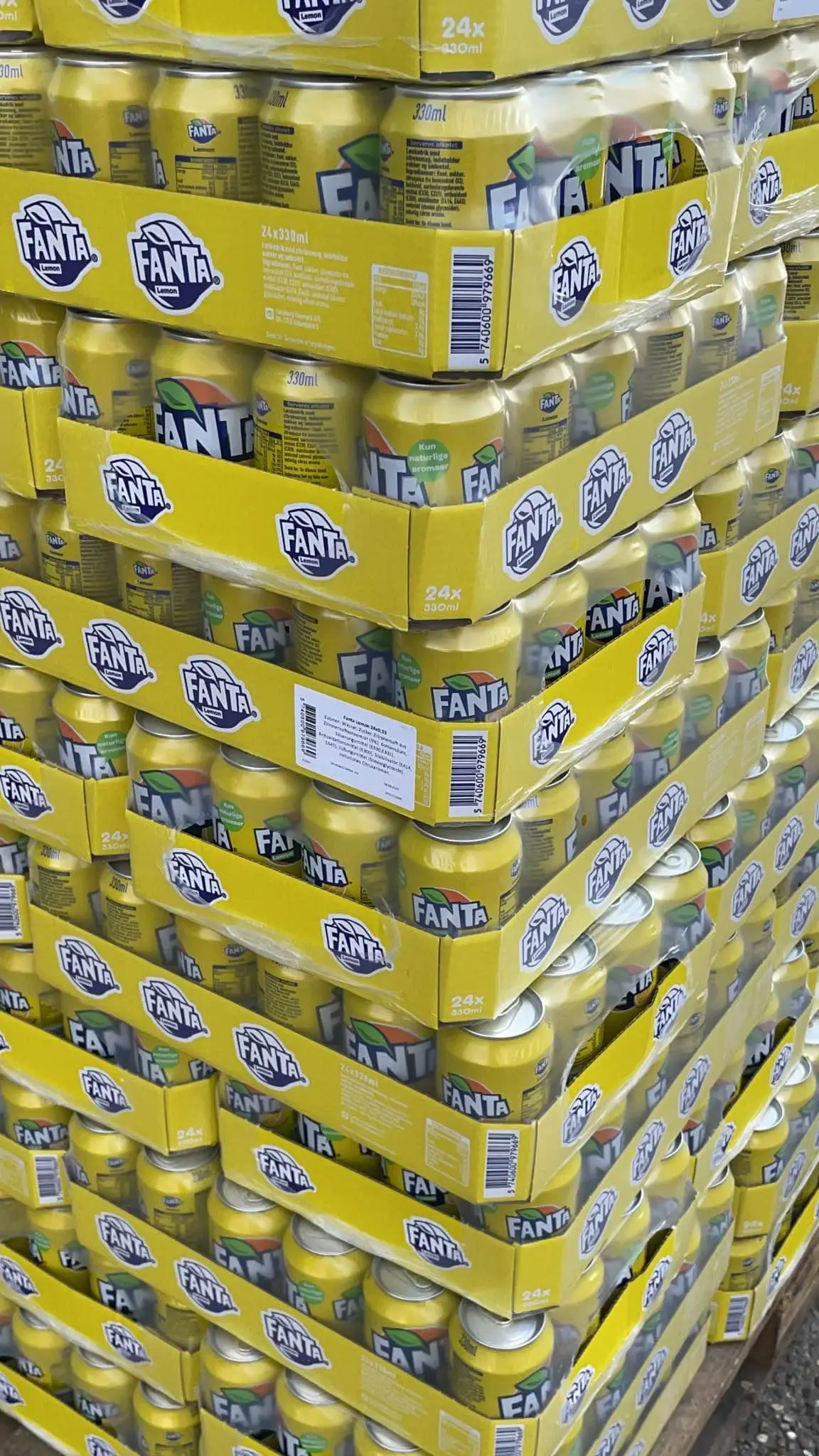 Fanta Soft Drink (Slim) / Hot Product Soft Drink Fruity Fanta Fruit Soda