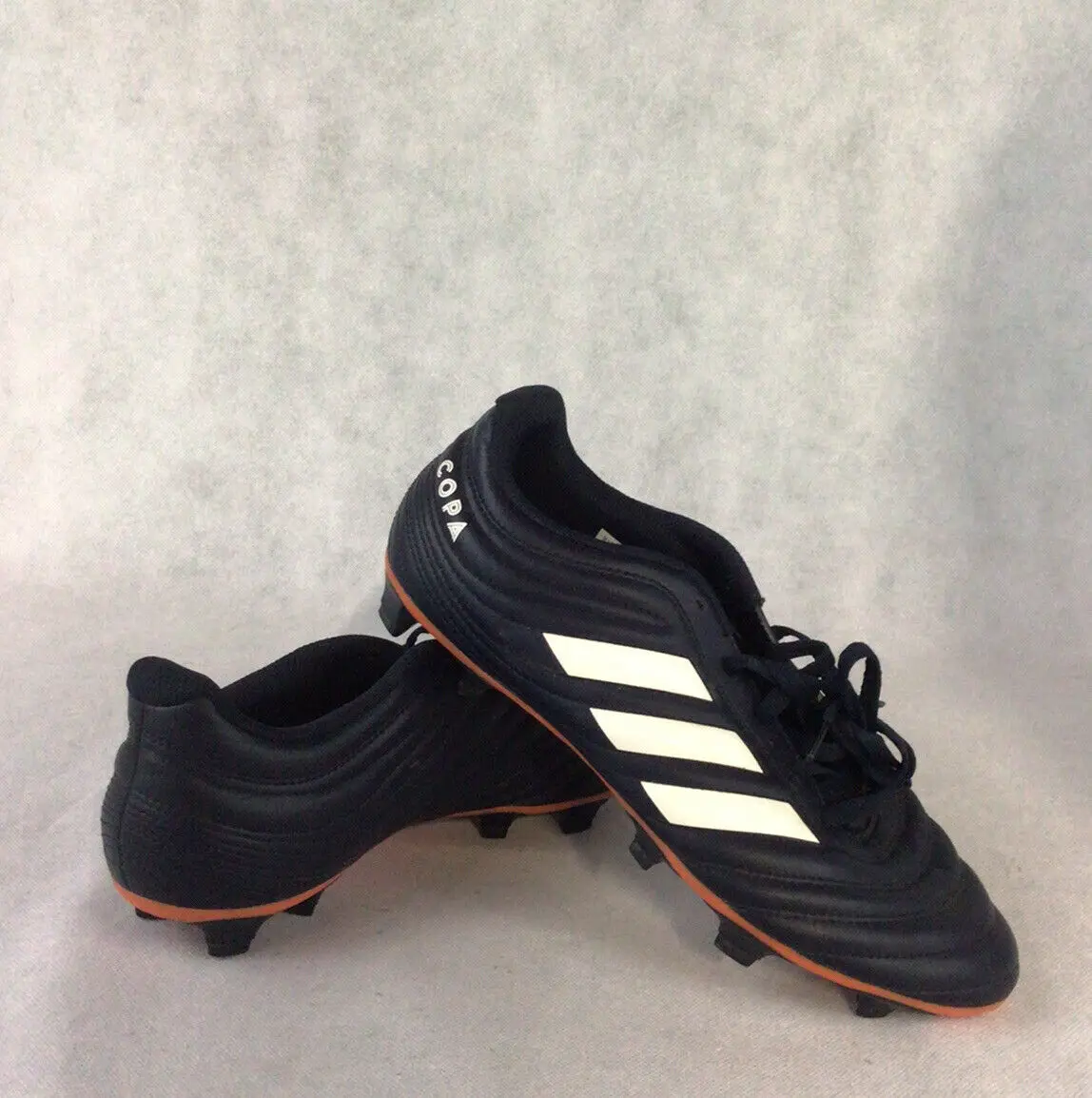 
 Б/у модная обувь/футбольная обувь в тюках для перепродажи  