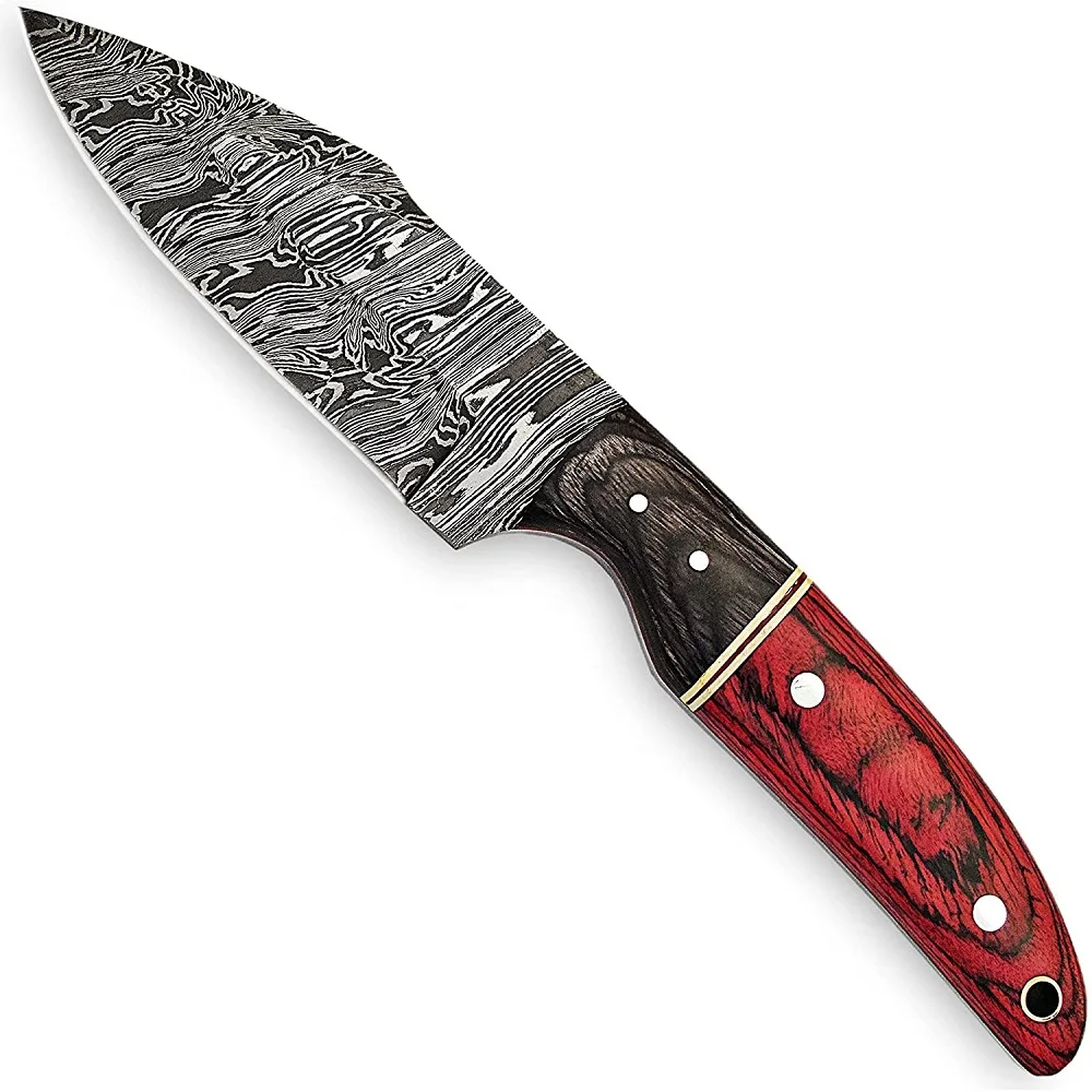 Охотничий нож ручной работы из дамасской стали с кожаным футляром