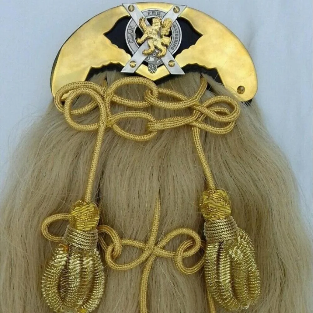 CLAN THE  GATHERING Long Horse Hair Sporran With Brass Cattle 6 Teasels Metal Badge Sporran Bag