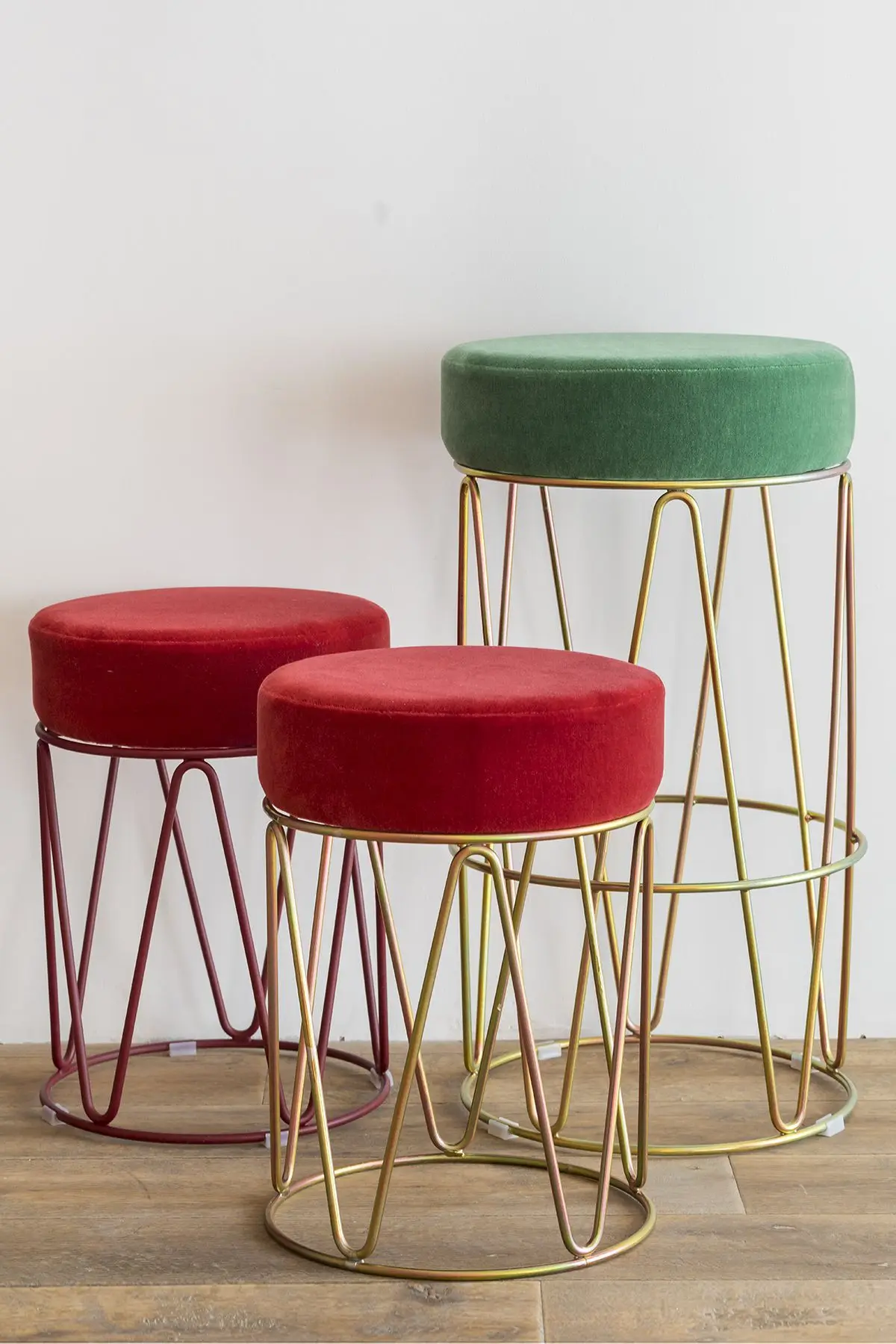 Luxury Furniture Restaurant Bar Stool Supplier Nordic Kitchen Cheap Gold High Chair Steel Metal Iron Velvet Bar Stools