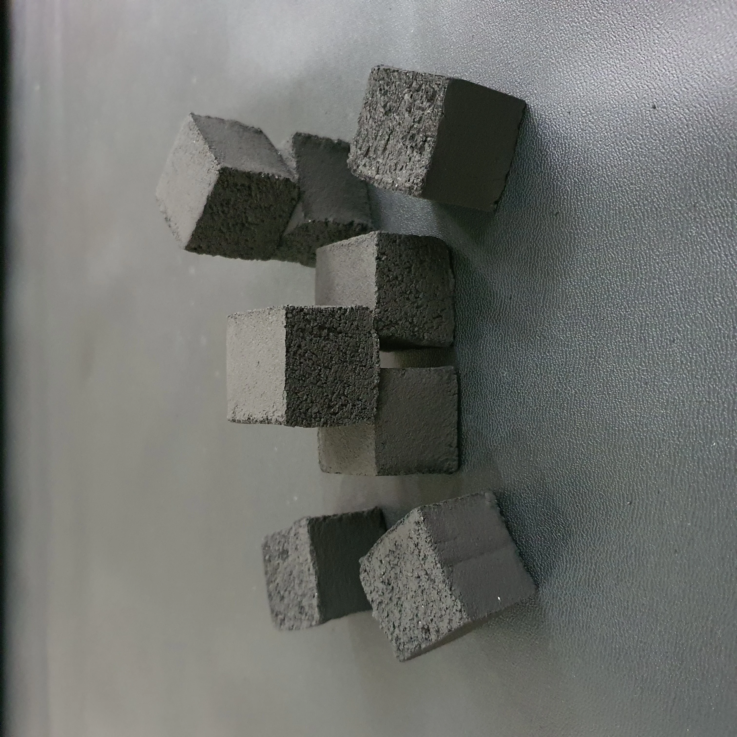 
Кубический кокосовый уголь для кальяна 