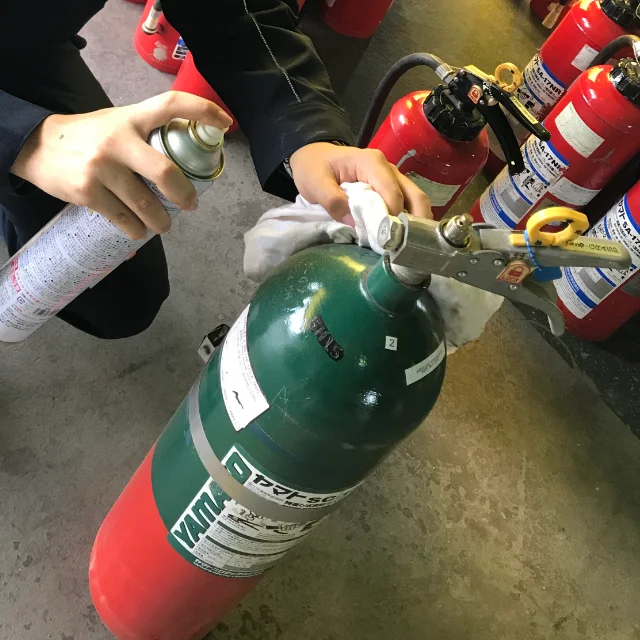 
Inspection Service Pre-shipment Test of Fire Extinguisher 
